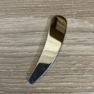 Petite spatule courbe en inox
